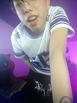 AnggelONfiree live sex cam