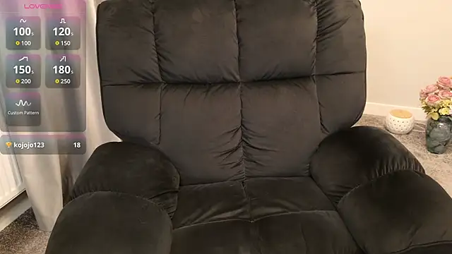 maggiemilff live sex cam