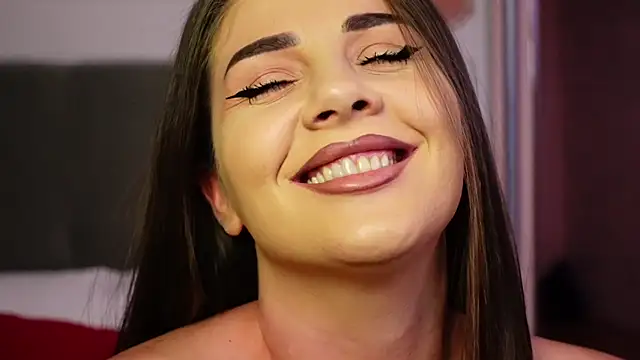 LinaReese live sex cam