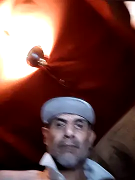 Gillygilly76 live sex cam