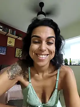 flora-69 live sex cam