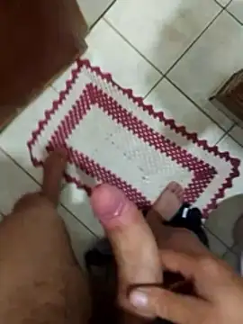 Vavai30's cam snapshot