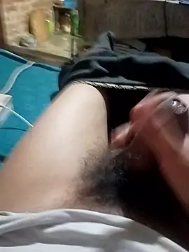 MilfLoverBoy2K25 live sex cam