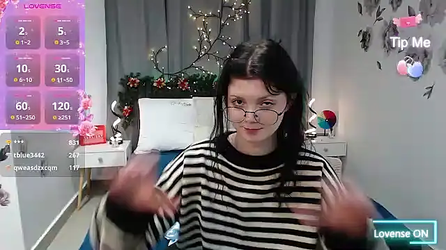 MileyRood's cam snapshot