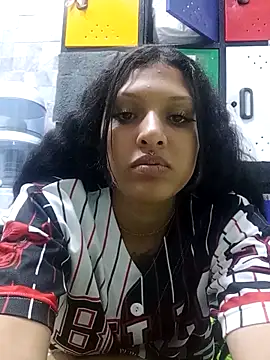 ashley-17's cam snapshot