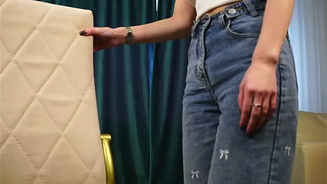 ZanaBreland live sex cam