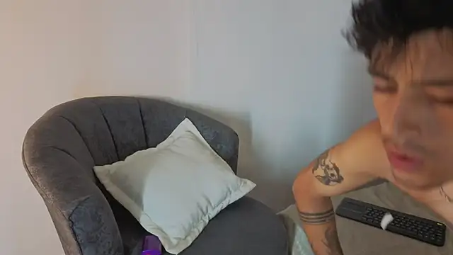 hinata_itachi live sex cam