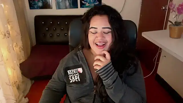 oliviia_cute's cam snapshot