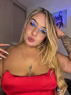 _Ninasanz live sex cam