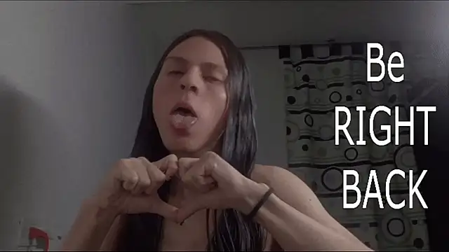 Petite-Goth live sex cam