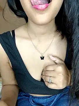 Babbyy_doll's cam snapshot