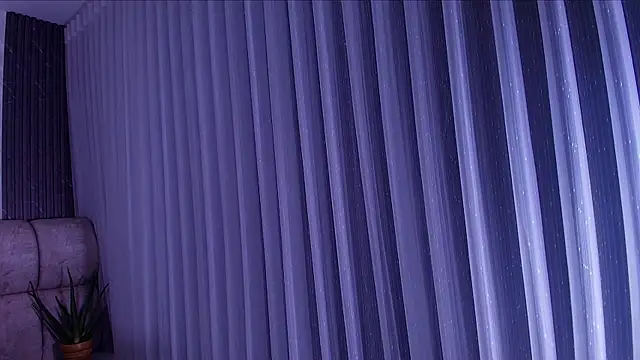 Godess_Scarlett77's cam snapshot