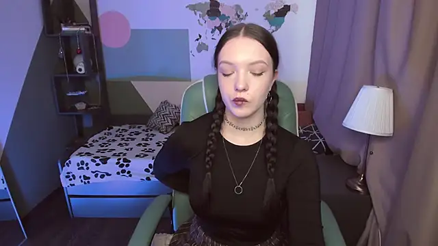 Emily_tender's cam snapshot