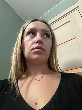 StasyWood live sex cam