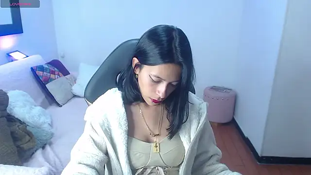 Kittie_nala_'s cam snapshot