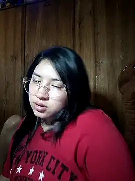 DanelyLopez live sex cam