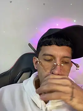 Abraham_Lincon777's cam snapshot