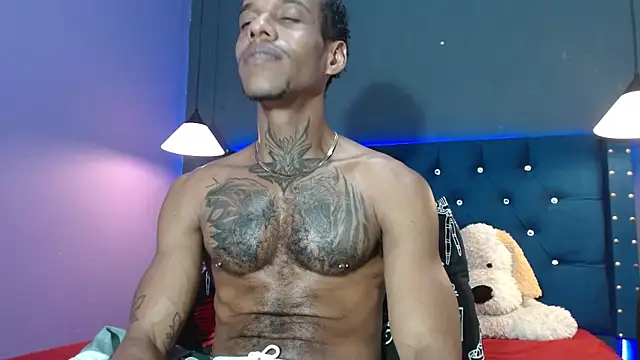 Salomon_koude live sex cam