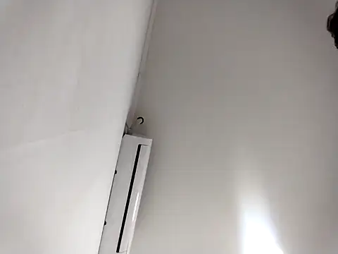 RAFAELQUINTEROSCAVALHEI live sex cam