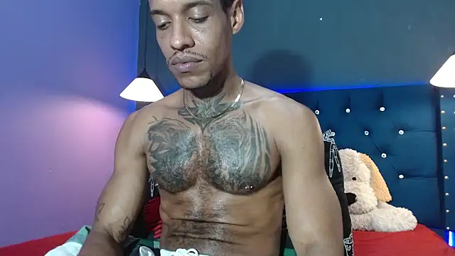 Salomon_koude live sex cam