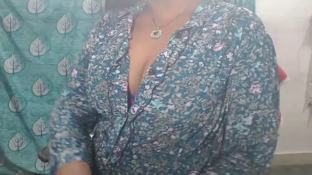 Sophia_your live sex cam