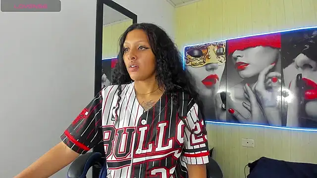 ashley-17's cam snapshot