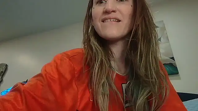 lavender_spits's cam snapshot