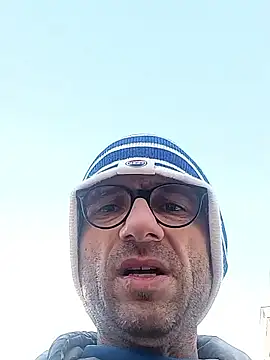 vasgabri's cam snapshot