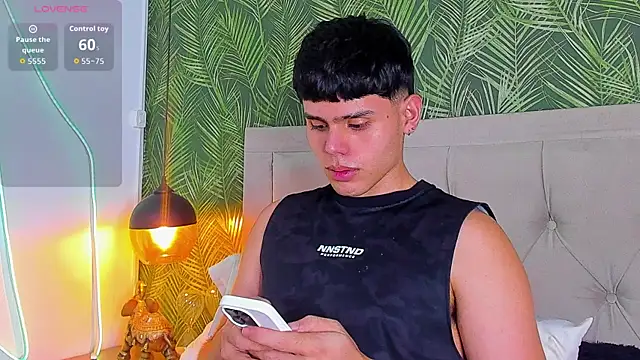 Nathaniel_Park live sex cam