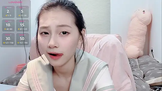 lris-Beauty live sex cam