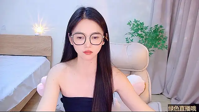 Coco-Sweetie live sex cam