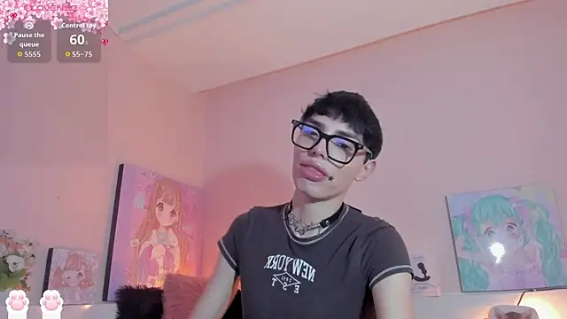 Strawberry_Kitty_ live sex cam