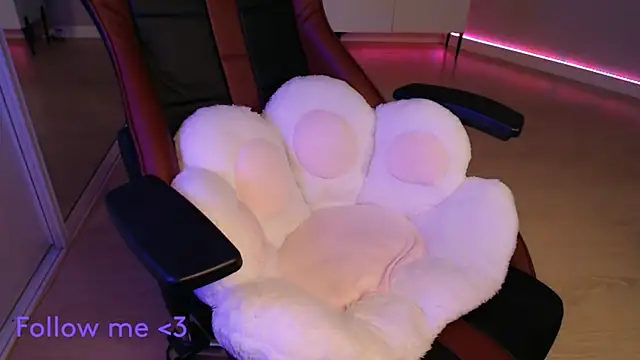 _ethereall's cam snapshot