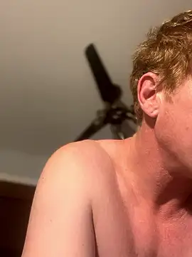 Dgamestrong live sex cam