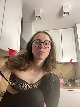 MartiniiSelenna live sex cam