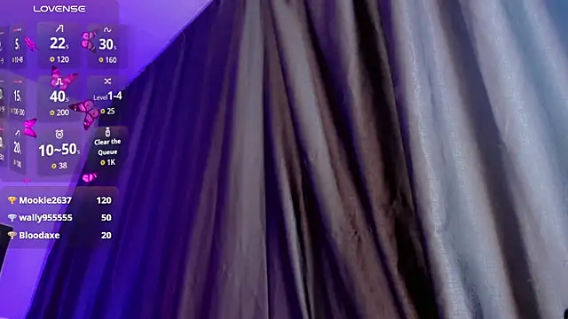 Gabyqueen70 live sex cam