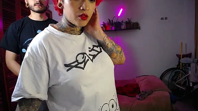 tatouagendecouple live sex cam