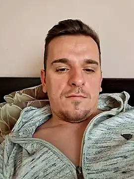 Huge_cock22cm live sex cam