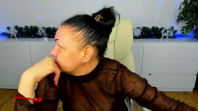 IrissMoon's cam snapshot