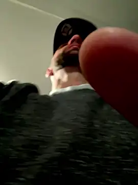 sexyhotstud12 live sex cam