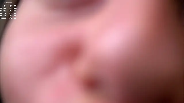 PiquingOgalala live sex cam