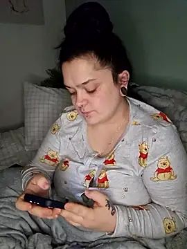 Saucy-Serenity's cam snapshot