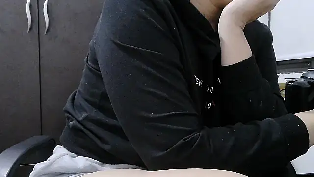 luxandracon23 live sex cam