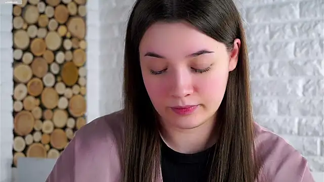 LowOncoming's cam snapshot