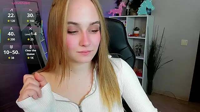 LianaBright live sex cam