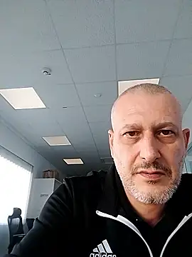 Hisnimin live sex cam