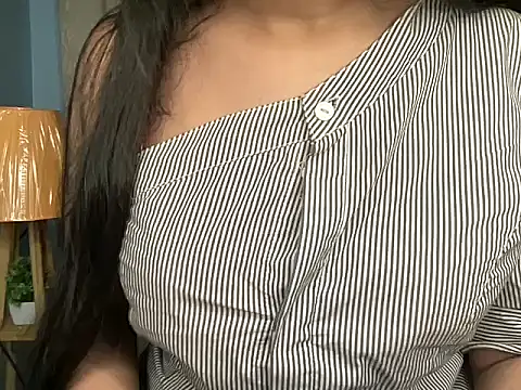 Karnaa_vail live sex cam