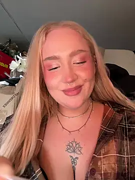 RollDolls's cam snapshot