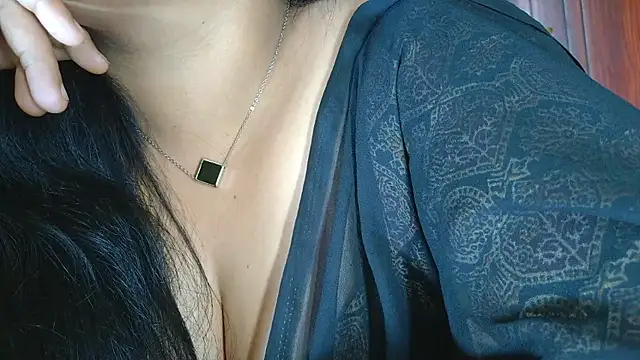 Mallu_MayaMadhav's cam snapshot