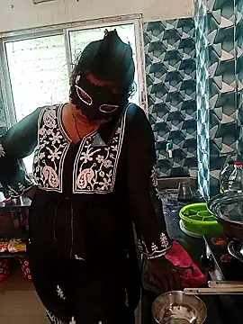 Love-Birds2's cam snapshot